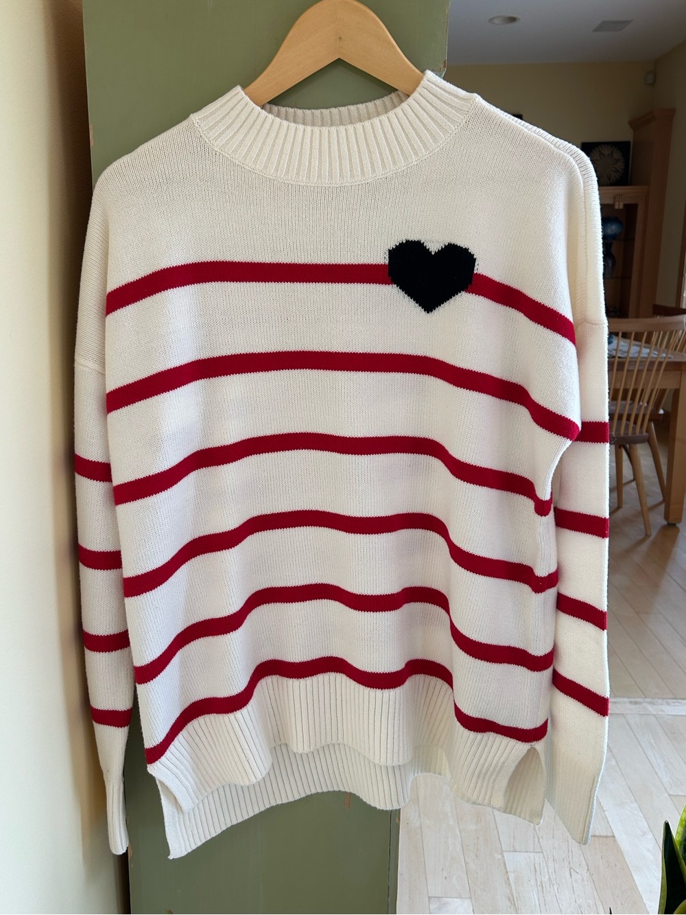 Abercrombie Cream Crewneck Sweater with Red Stripes and Black Heart Size Medium